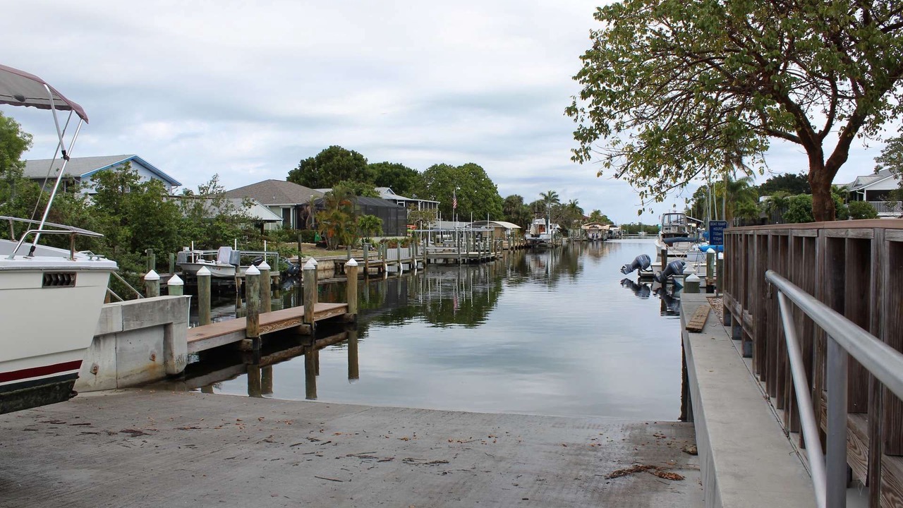Photo of Others in Bokeelia