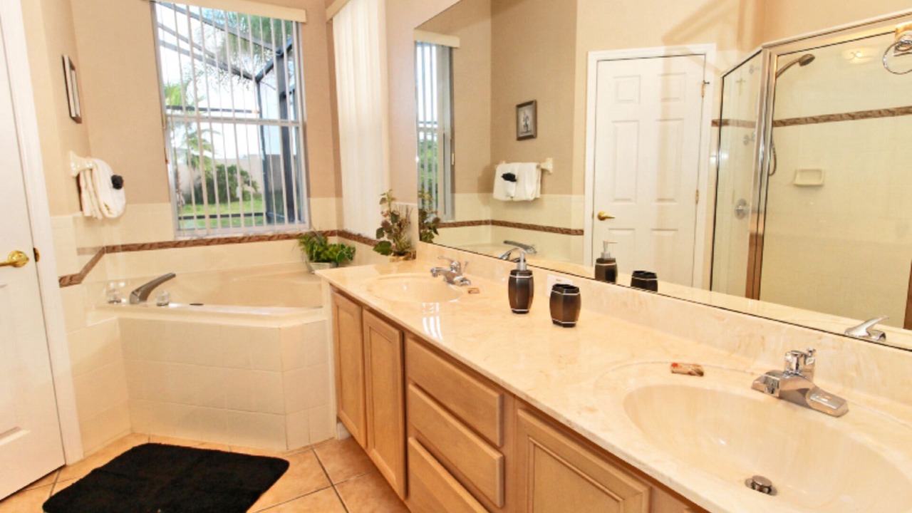 Photo of Bathroom in Calabay Parc