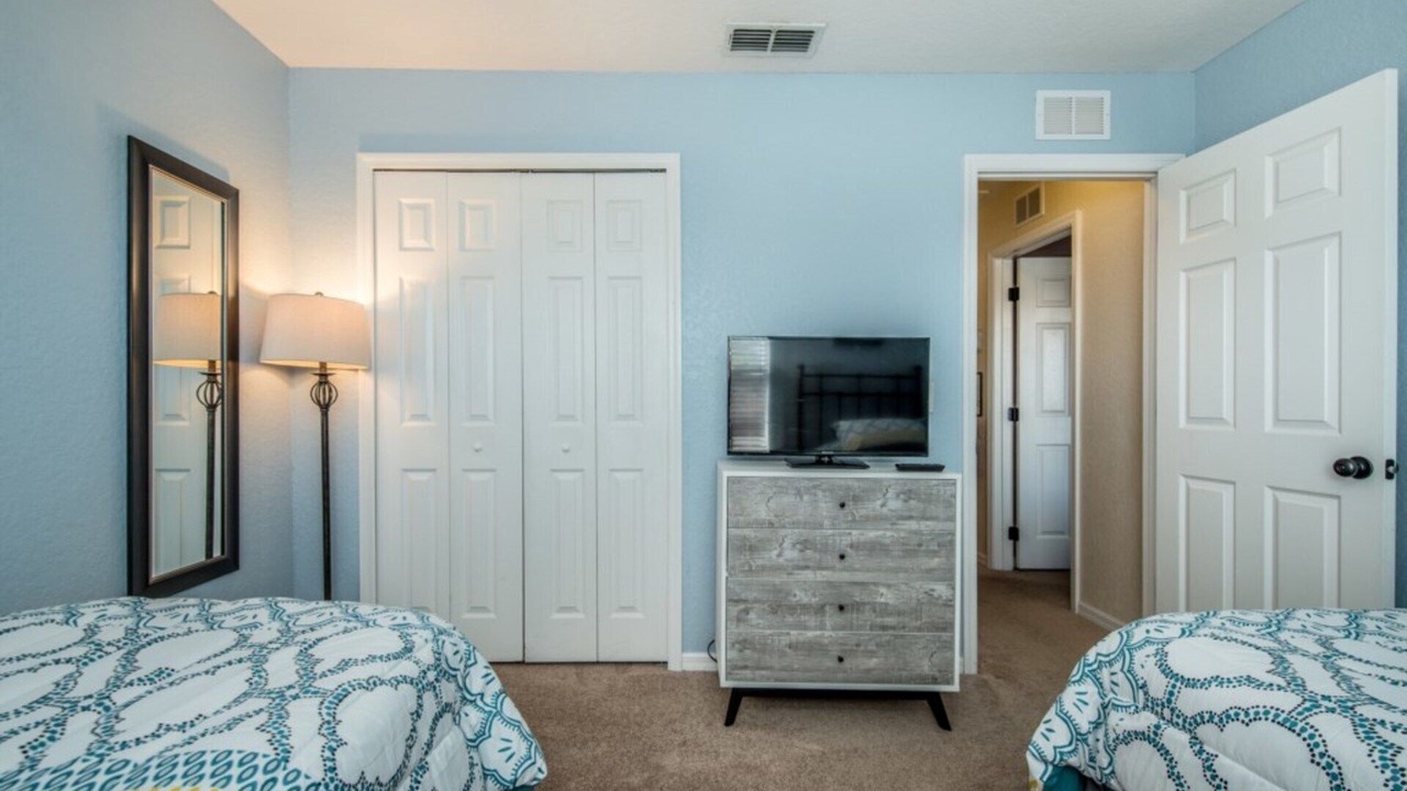 Photo of Bedroom in Regal Palms