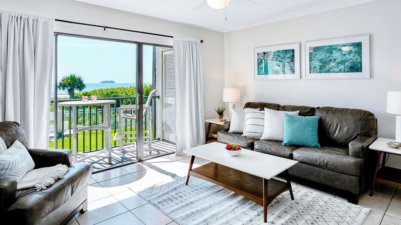 Photo of Patio Balcony in Avon By The Sea