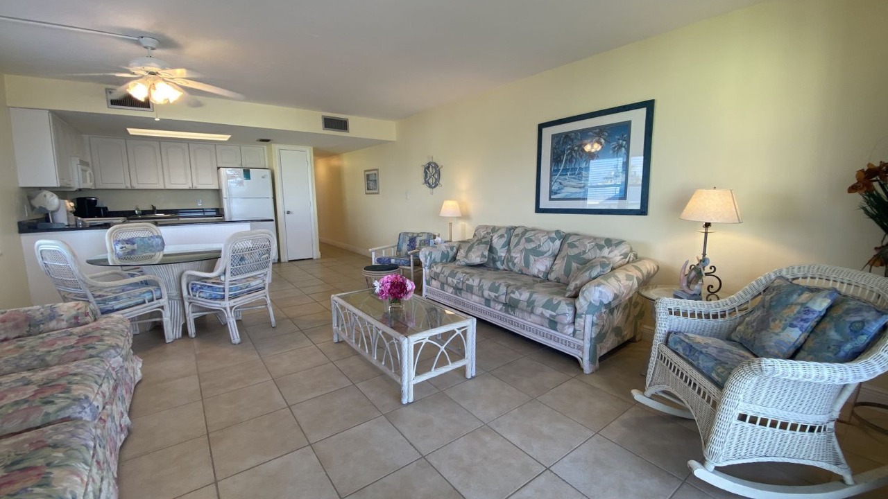 Photo of Livingroom in Fort Myers Beach
