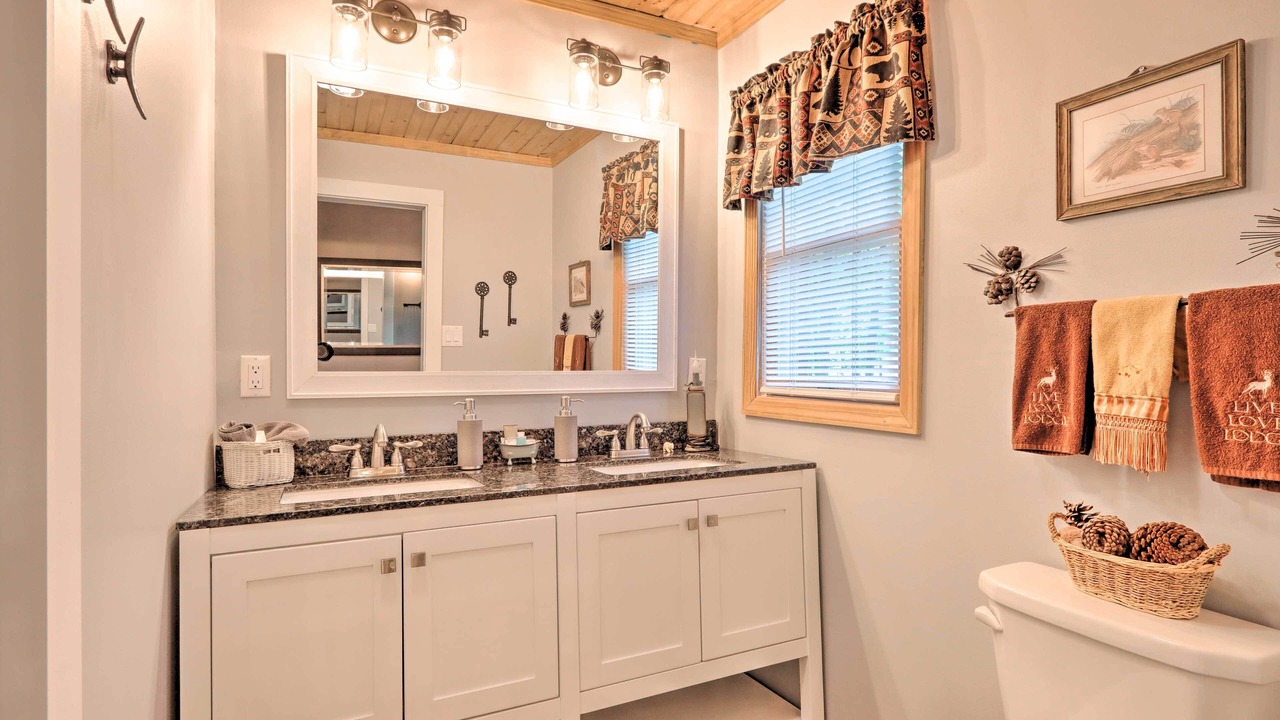 Photo of Bathroom in Sybertsville