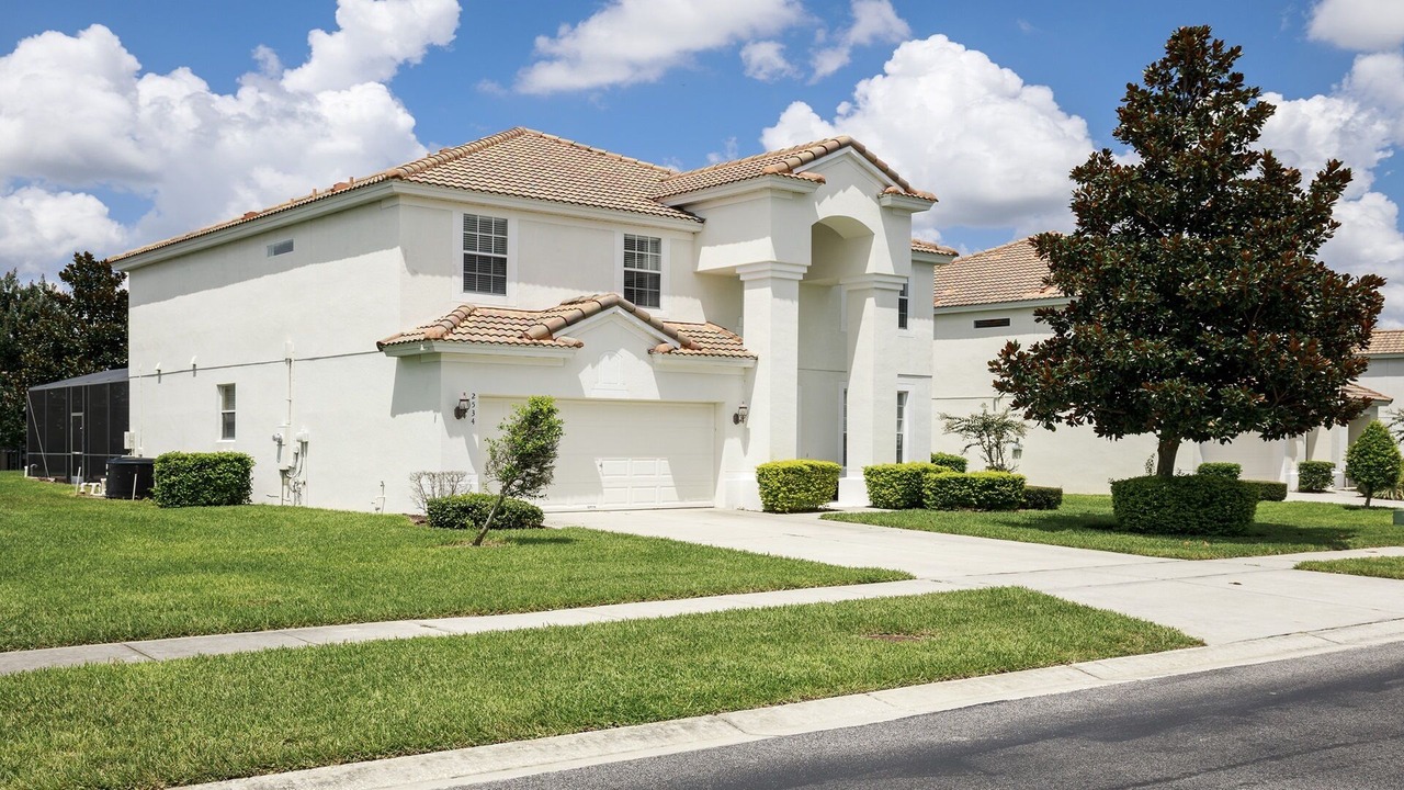 Photo of Outdoor in Windsor Hills