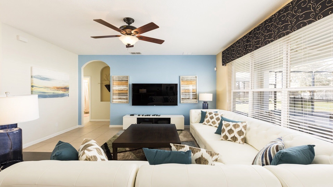 Photo of Livingroom in Windsor Hills