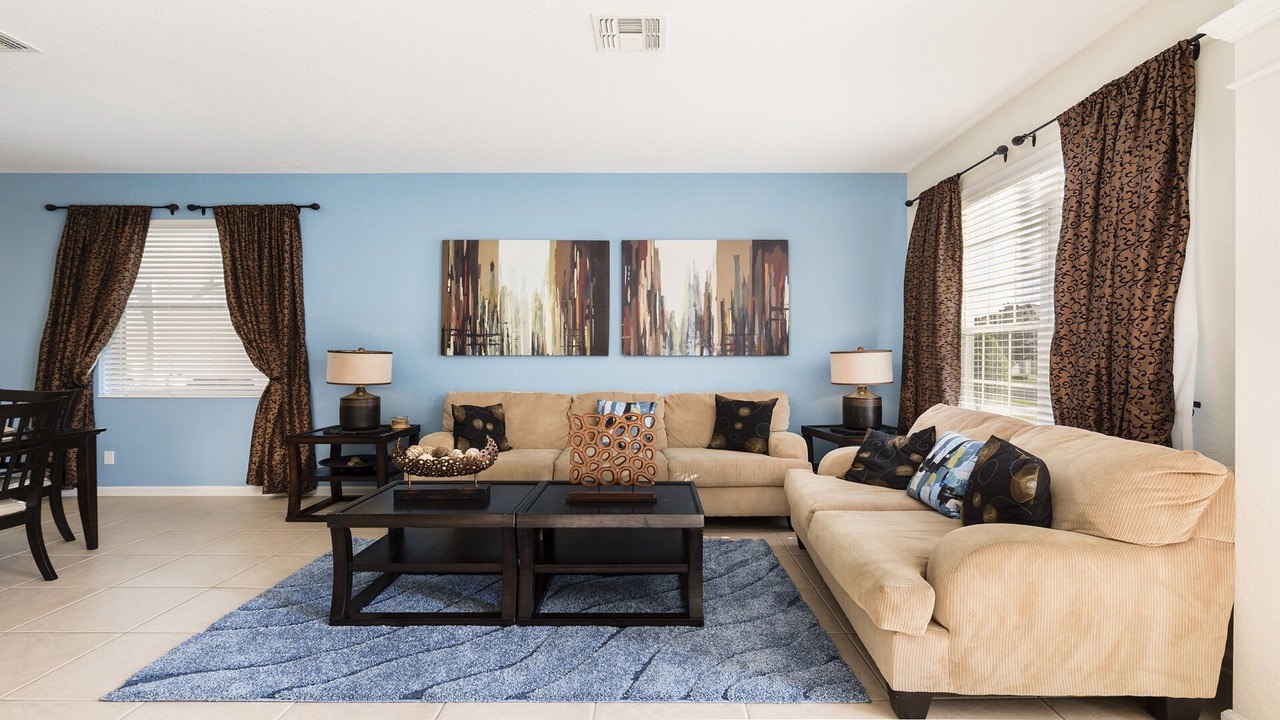 Photo of Livingroom in Windsor Hills