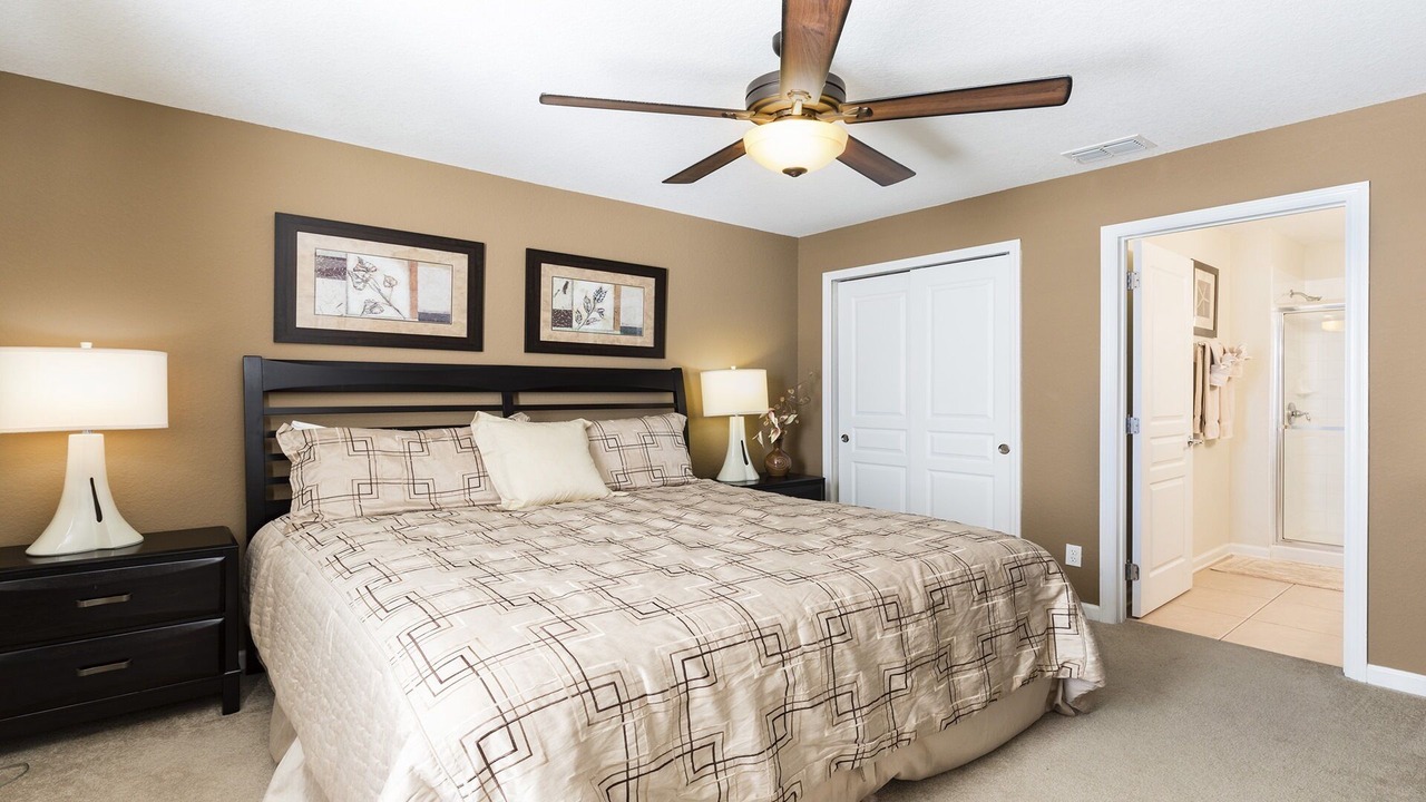 Photo of Bedroom in Windsor Hills