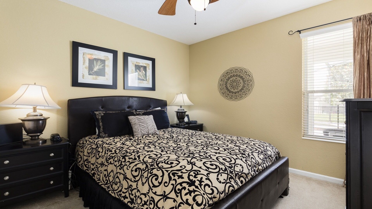 Photo of Bedroom in Windsor Hills