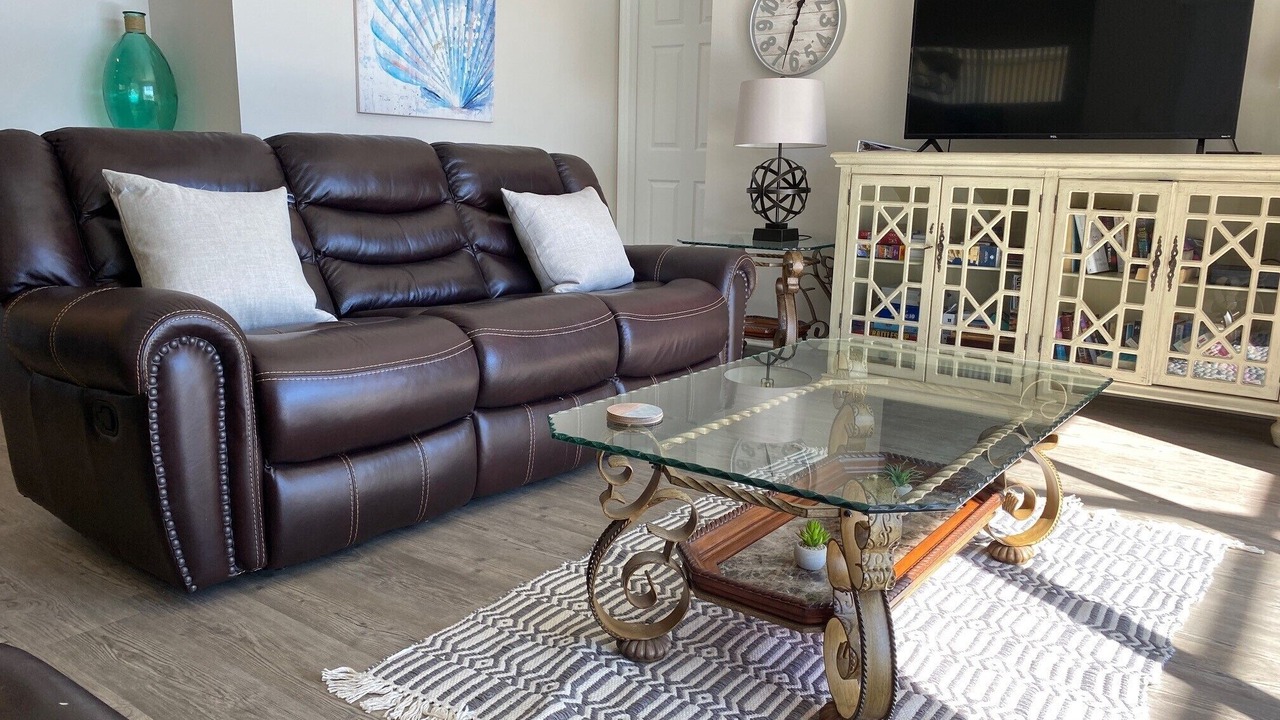 Photo of Livingroom in Sunset Lakes