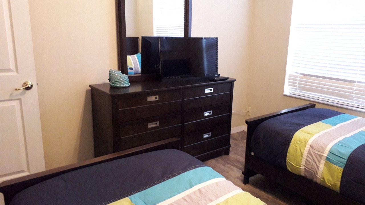 Photo of Bedroom in Sunset Lakes