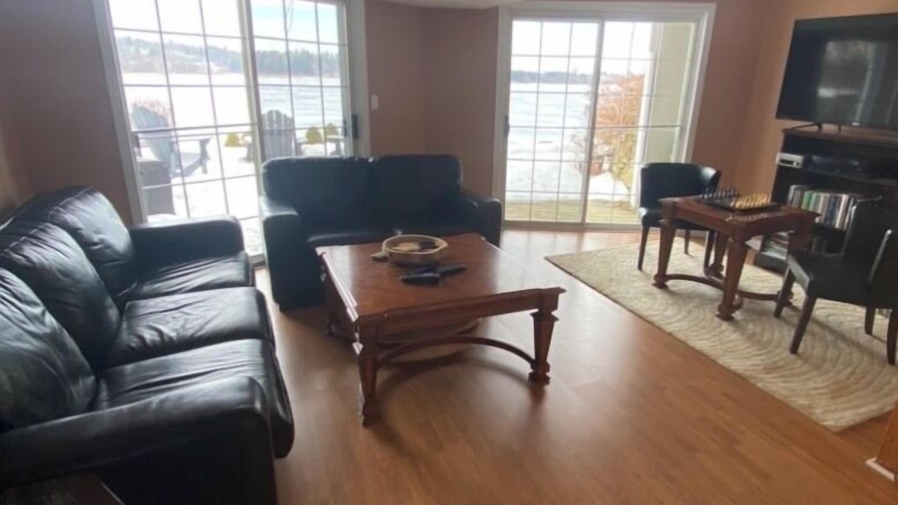 Photo of Bedroom in Howe Island