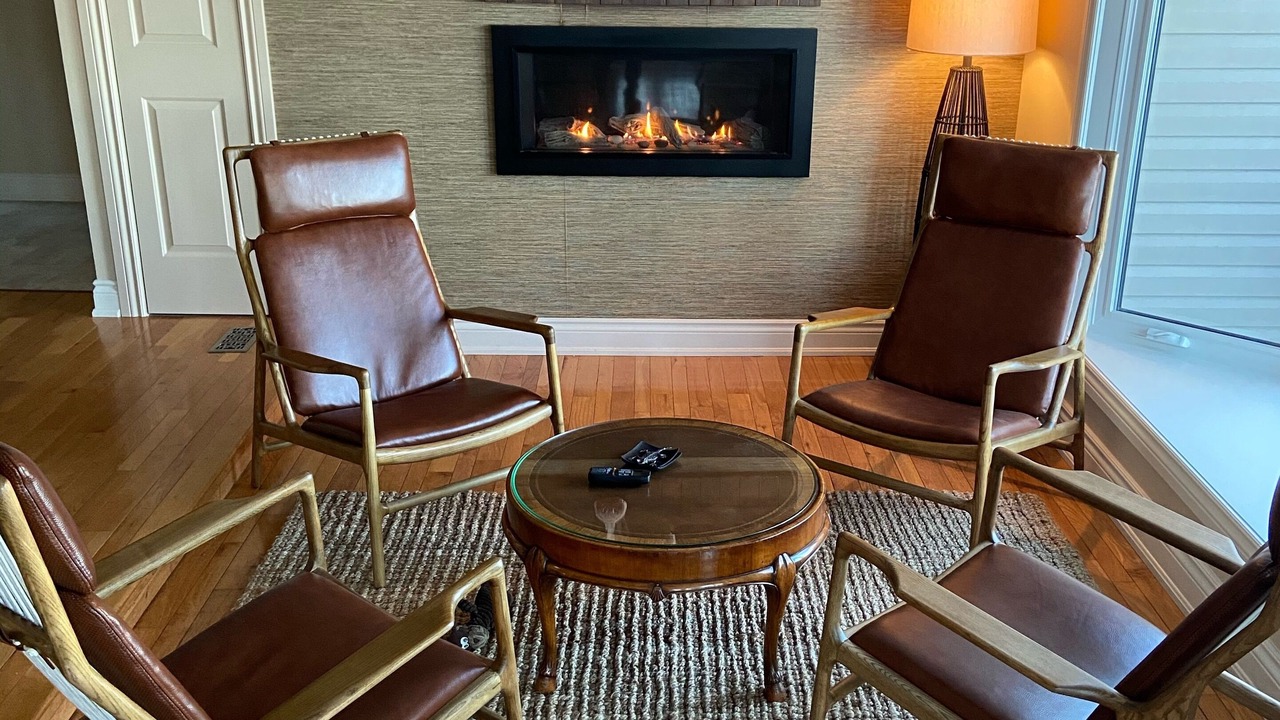 Photo of Livingroom in Howe Island