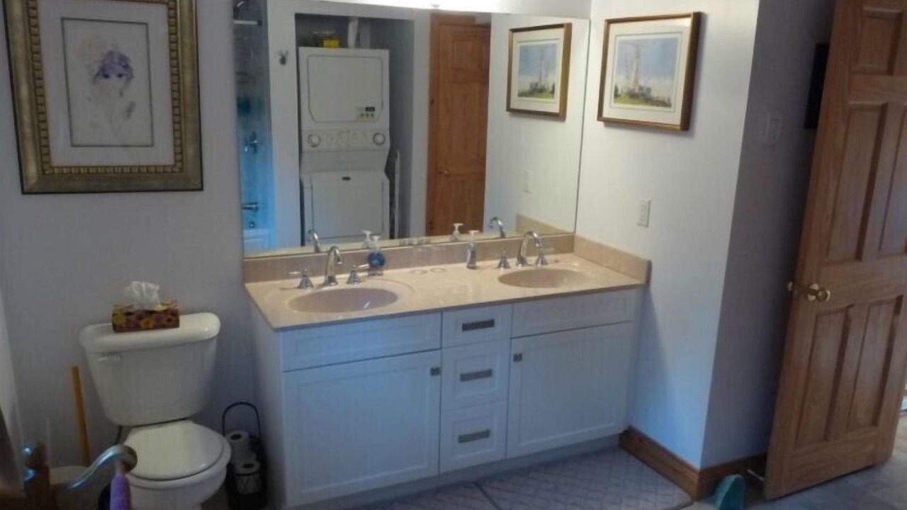 Photo of Bathroom in Meaford