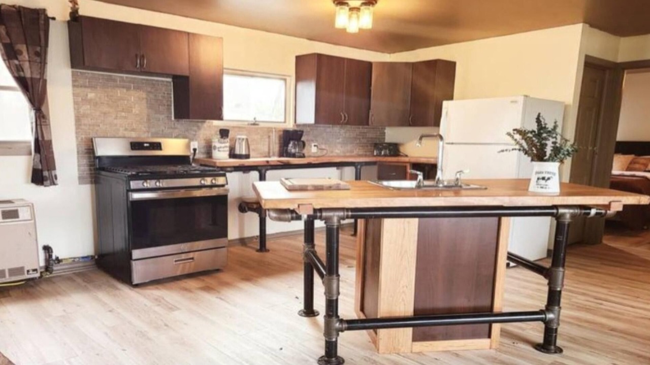 Photo of Kitchen in Howe Island