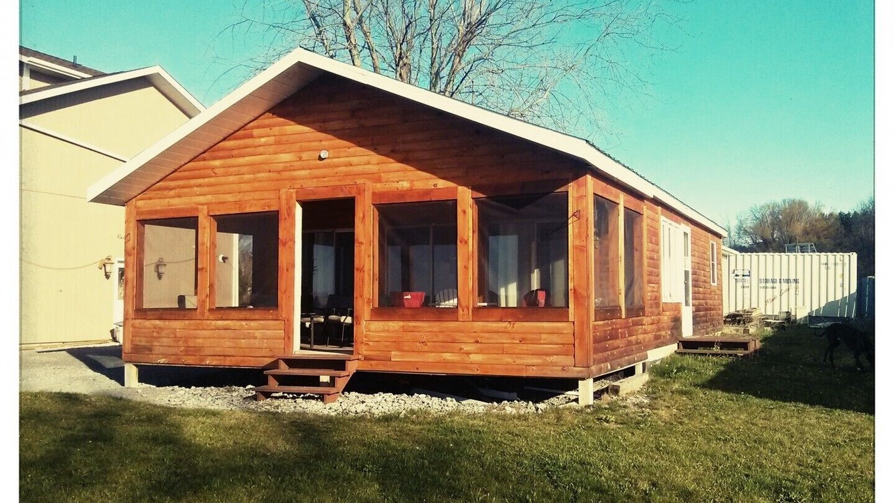 Photo of Outdoor in Howe Island