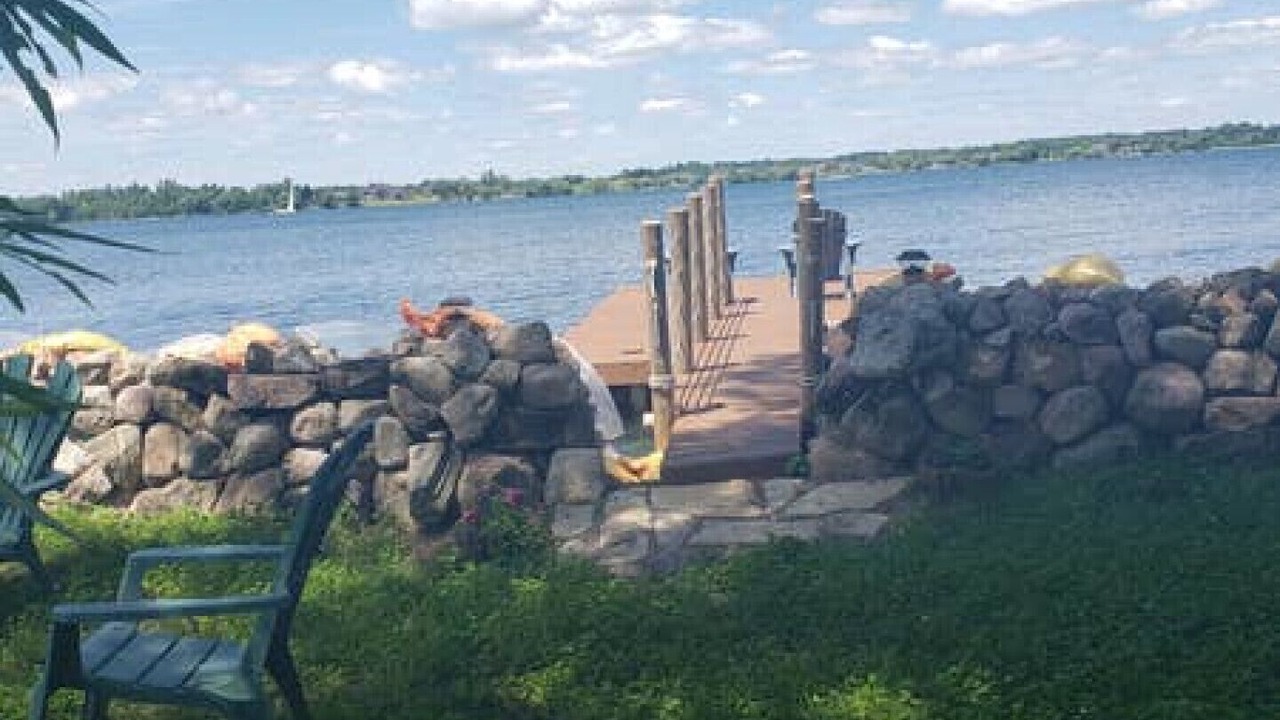 Photo of Others in Howe Island