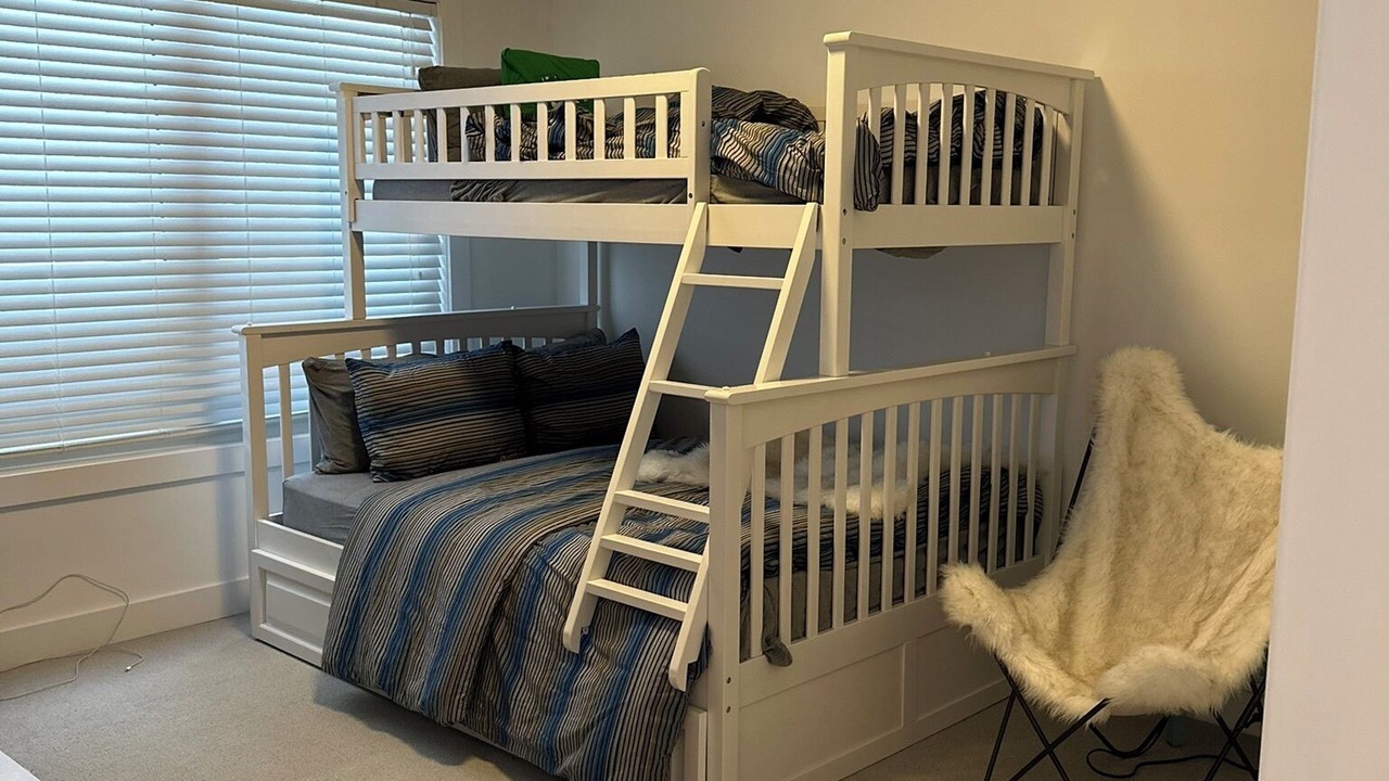 Photo of Bedroom in Craigleith