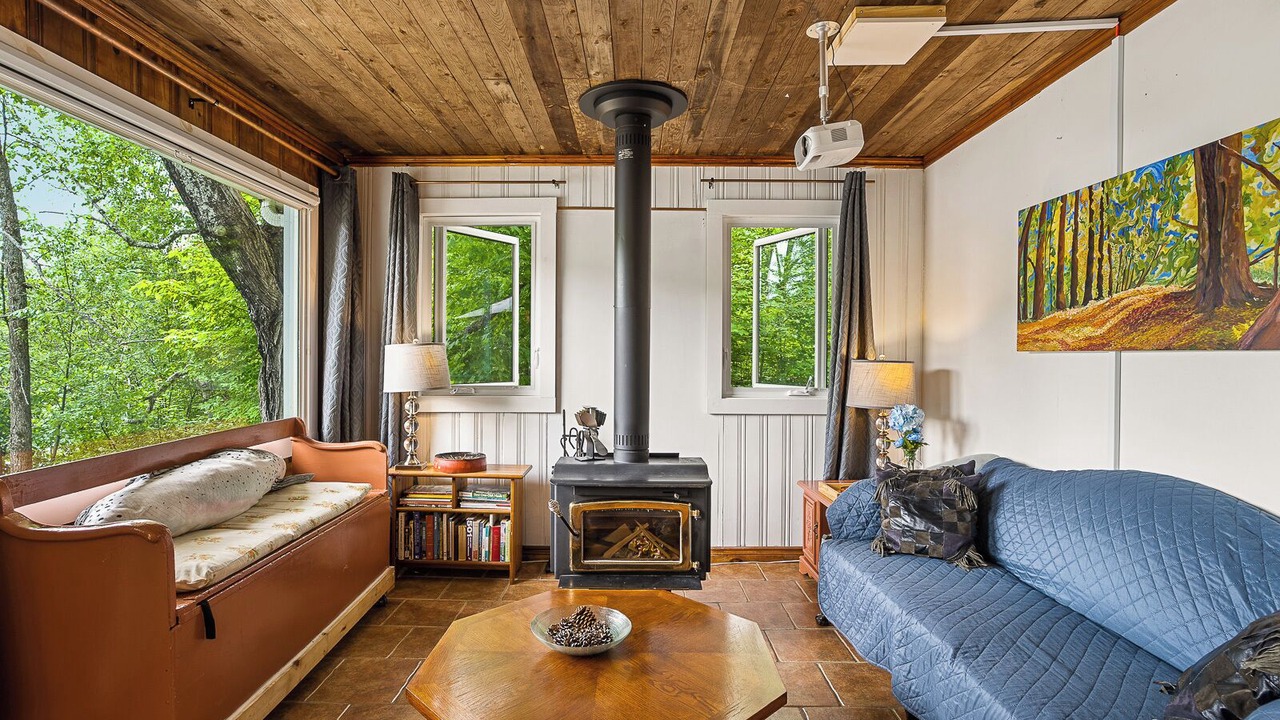 Photo of Livingroom in Harcourt