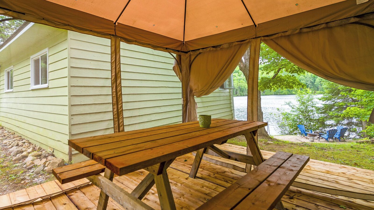 Photo of Outdoor in Harcourt