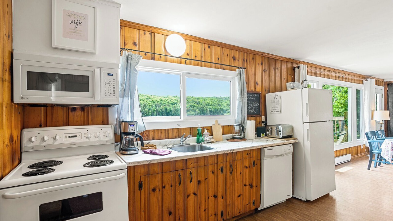 Photo of Kitchen in Harcourt