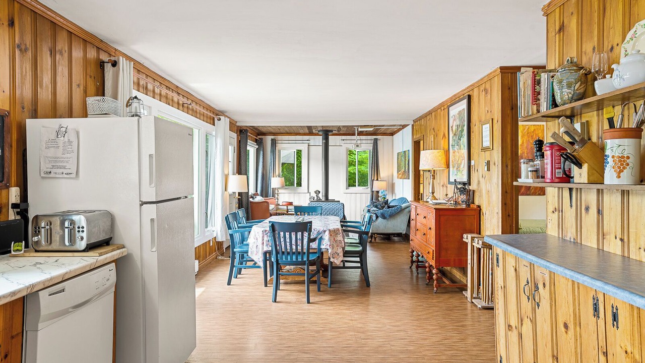 Photo of Kitchen in Harcourt
