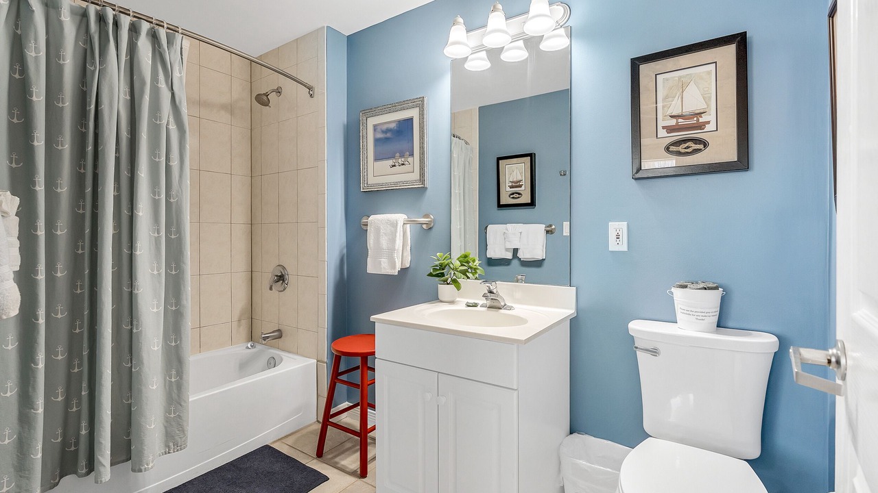 Photo of Bathroom in Fort Walton Beach