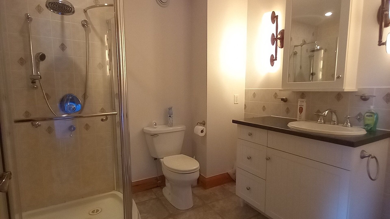 Photo of Bathroom in Machar