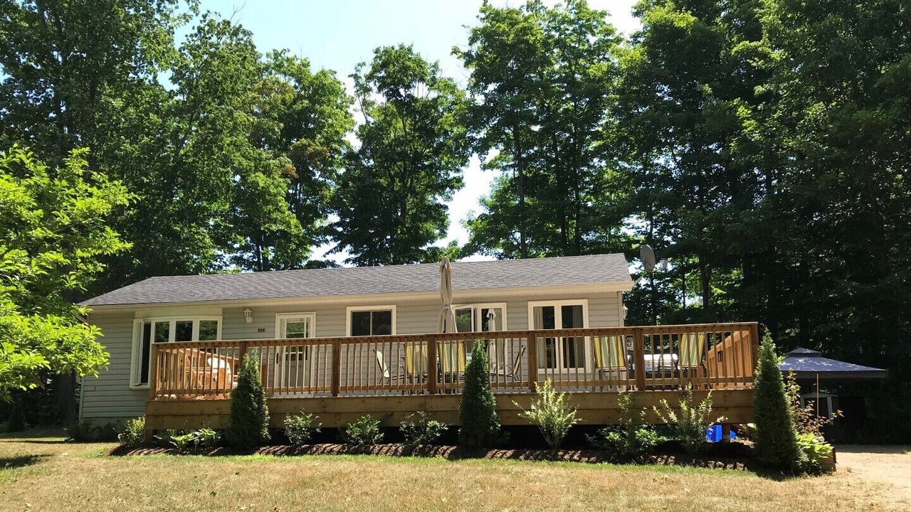 Photo of Others in Sauble Beach