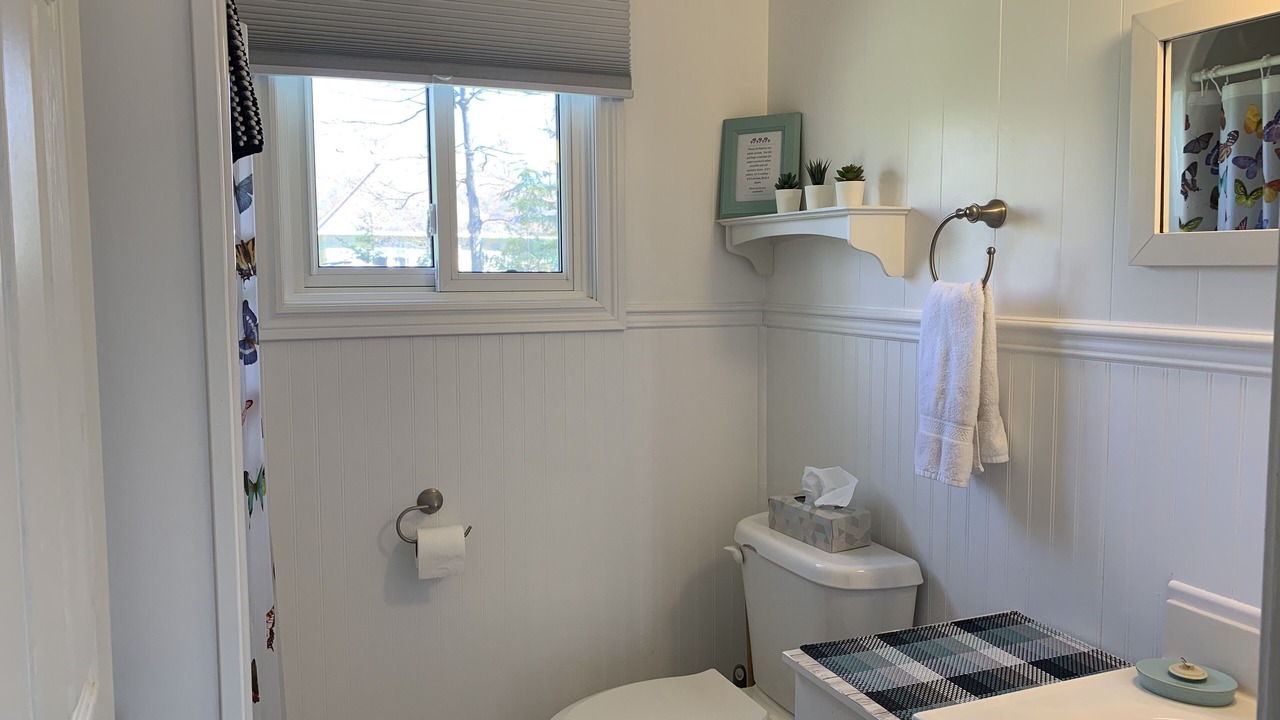 Photo of Bathroom in Sauble Beach