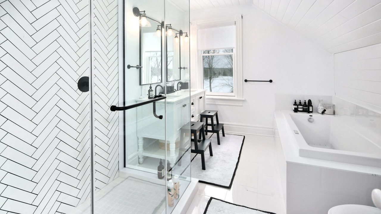 Photo of Bathroom in The Blue Mountains