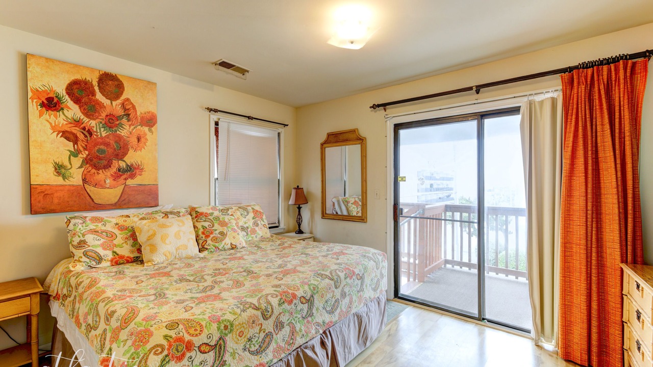 Photo of Bedroom in North Ocean City