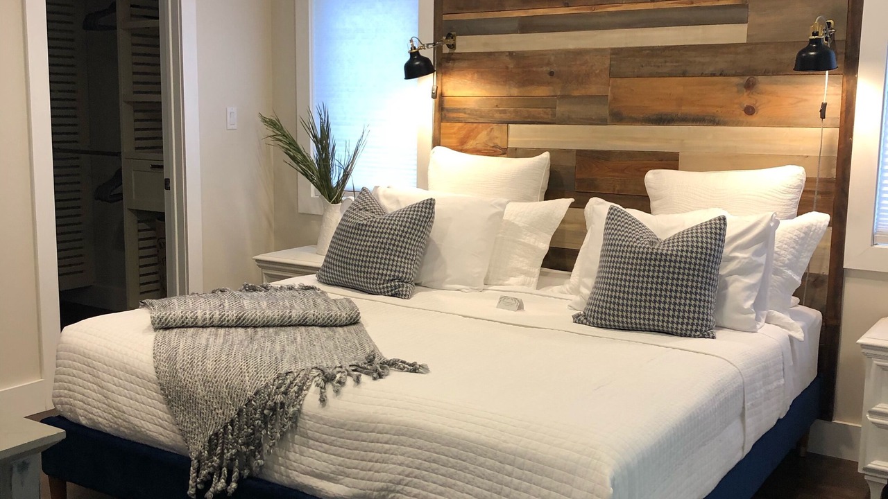 Photo of Bedroom in Meaford