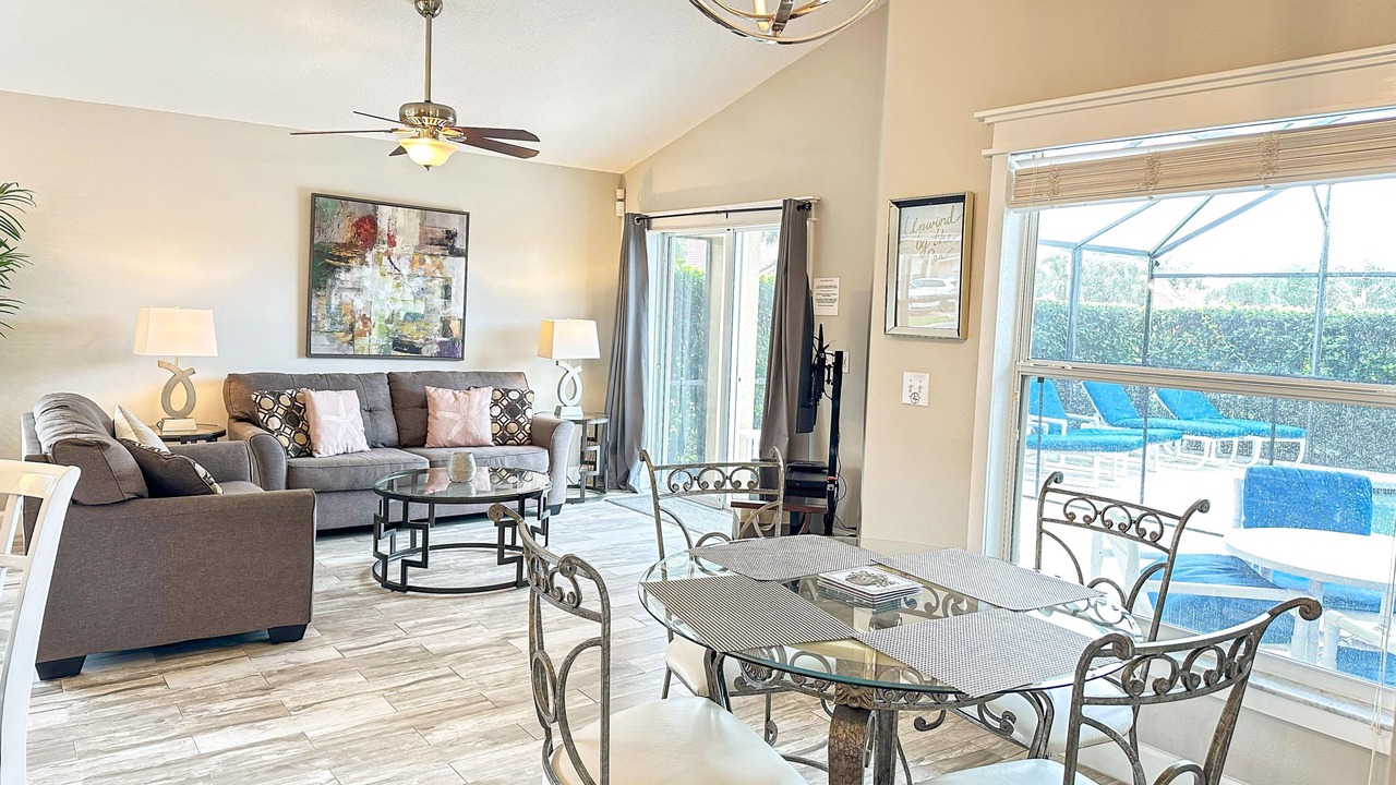 Photo of Livingroom in Solana