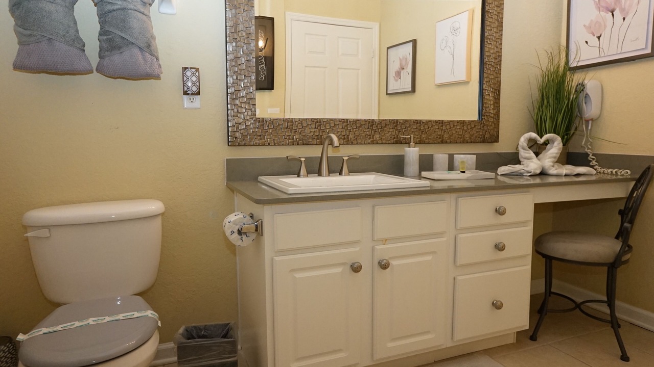 Photo of Bathroom in Windsor Hills
