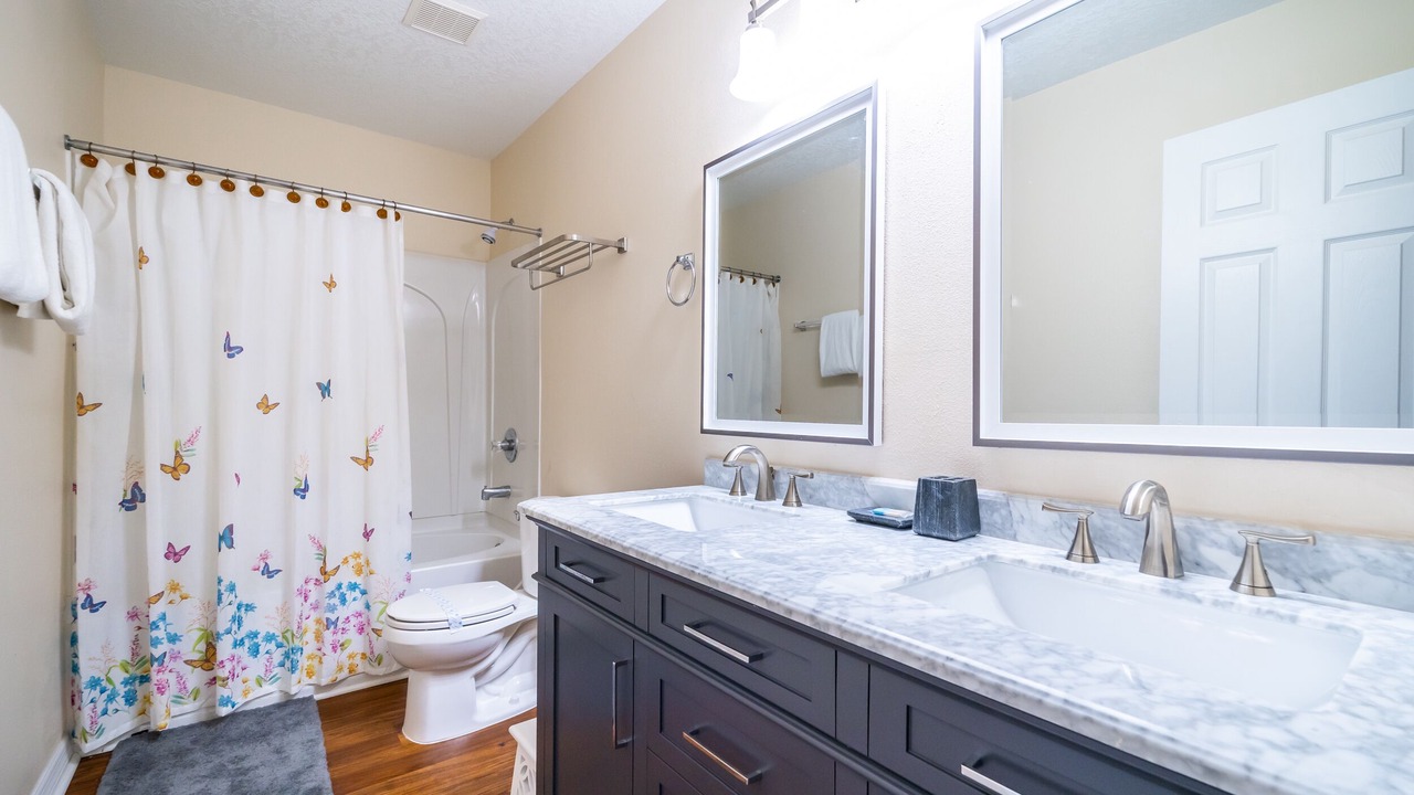 Photo of Bathroom in Legacy Park