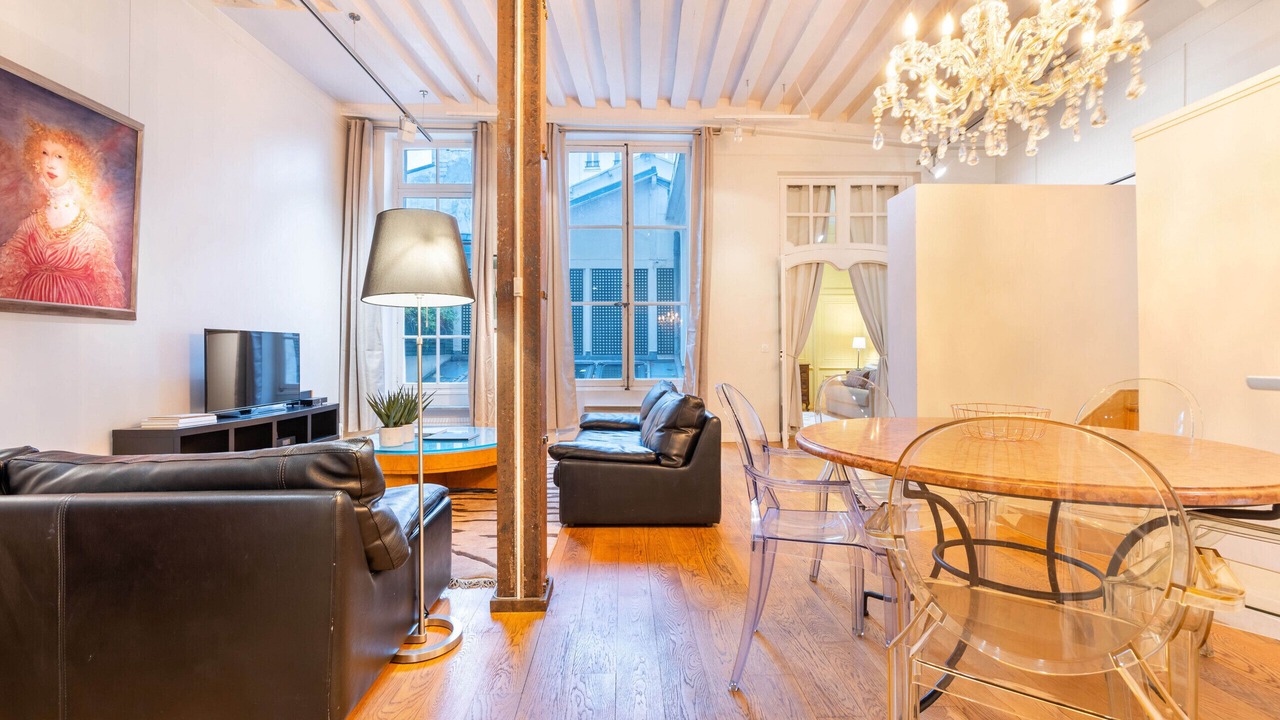 Photo of Livingroom in Saint-Merri