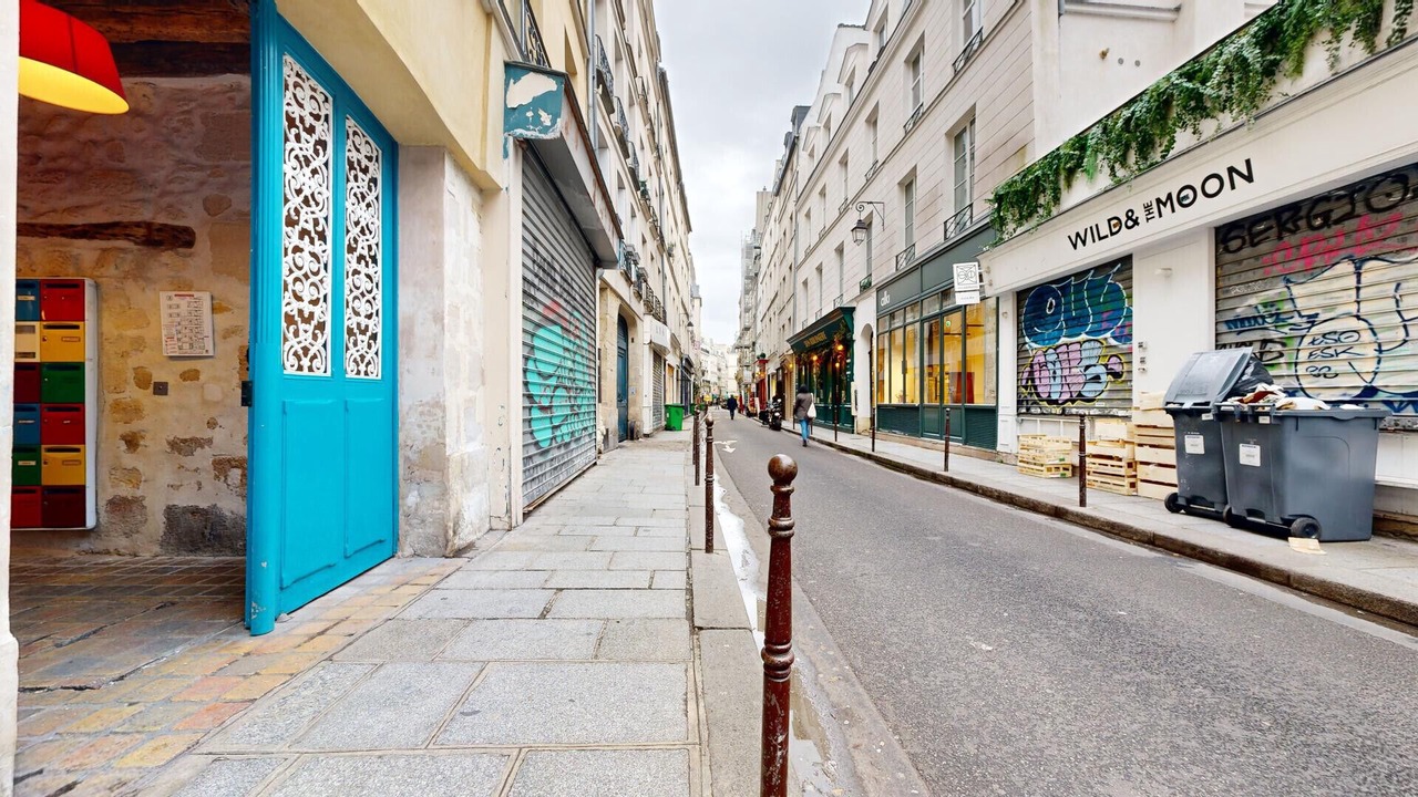 Photo of Others in 3rd Arrondissement