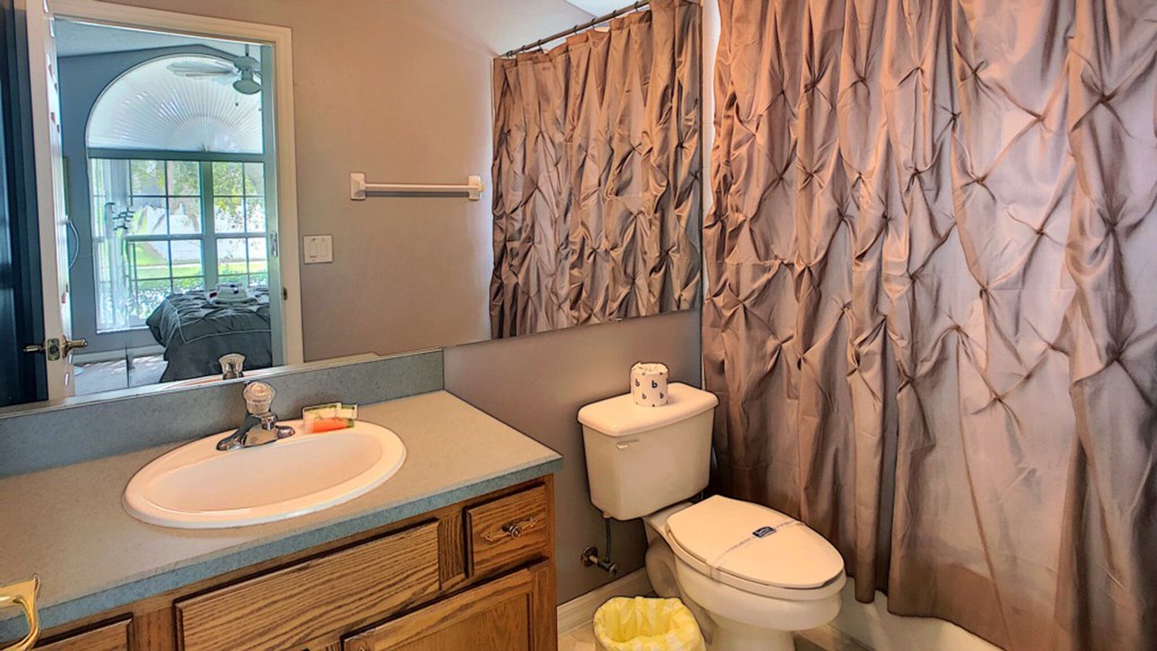 Photo of Bathroom in Windsor Palms