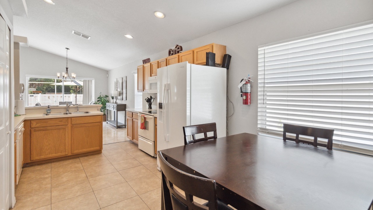 Photo of Others in Bass Lakes Estates