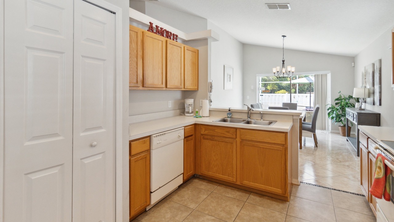 Photo of Others in Bass Lakes Estates