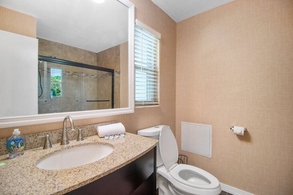 Photo of Bathroom in Bloomingdale