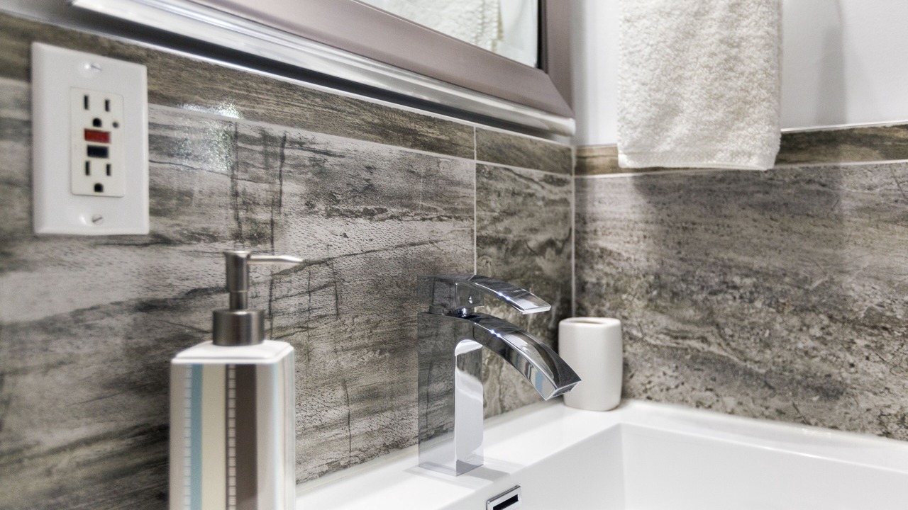 Photo of Bathroom in Parkdale