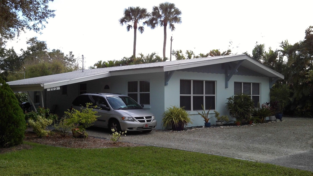 Photo of Outdoor in Broadview Manor