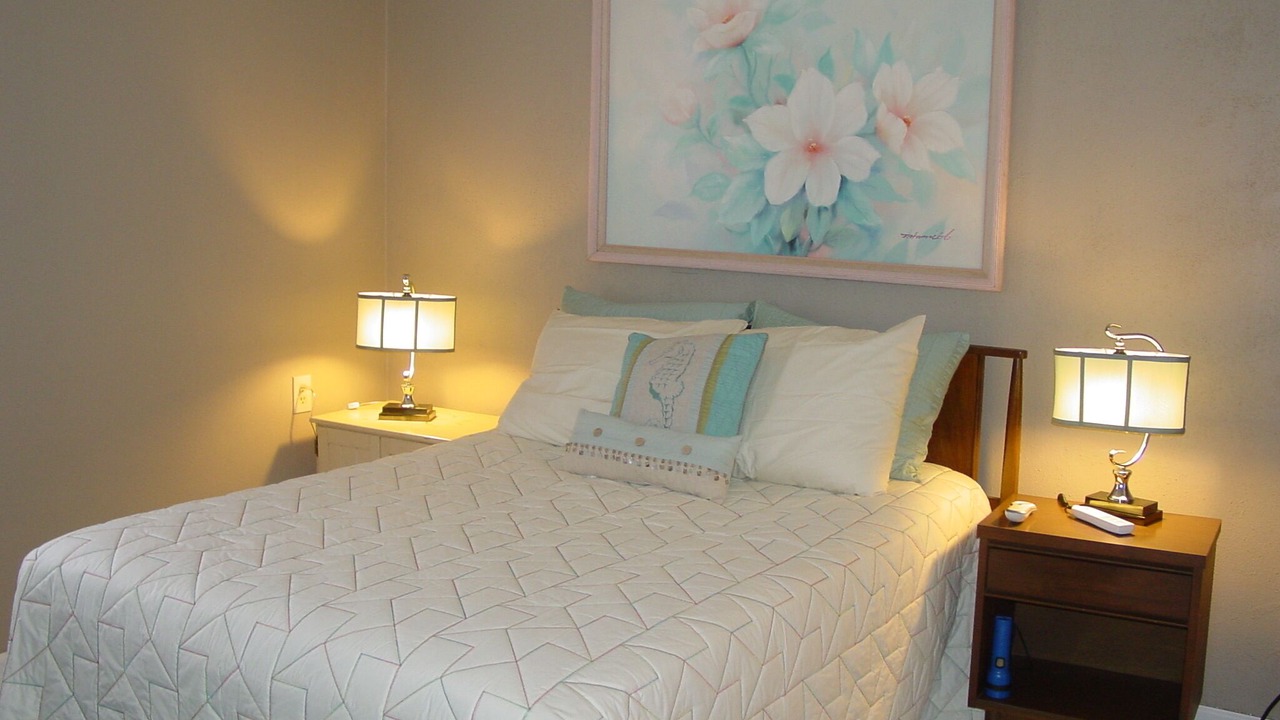 Photo of Bedroom in Broadview Manor