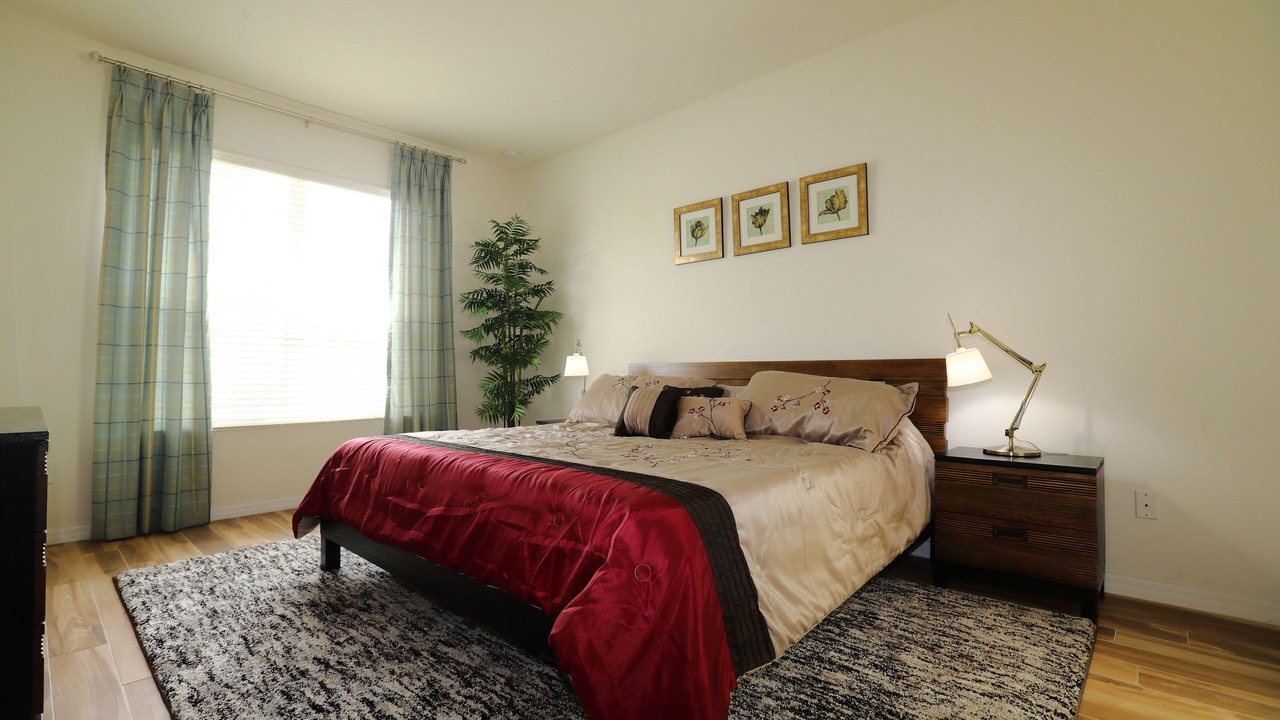 Photo of Bedroom in Watersong