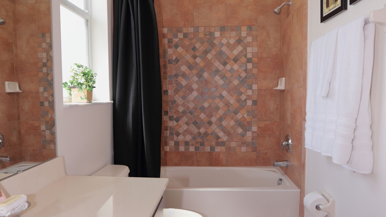 Photo of Bathroom in Watersong