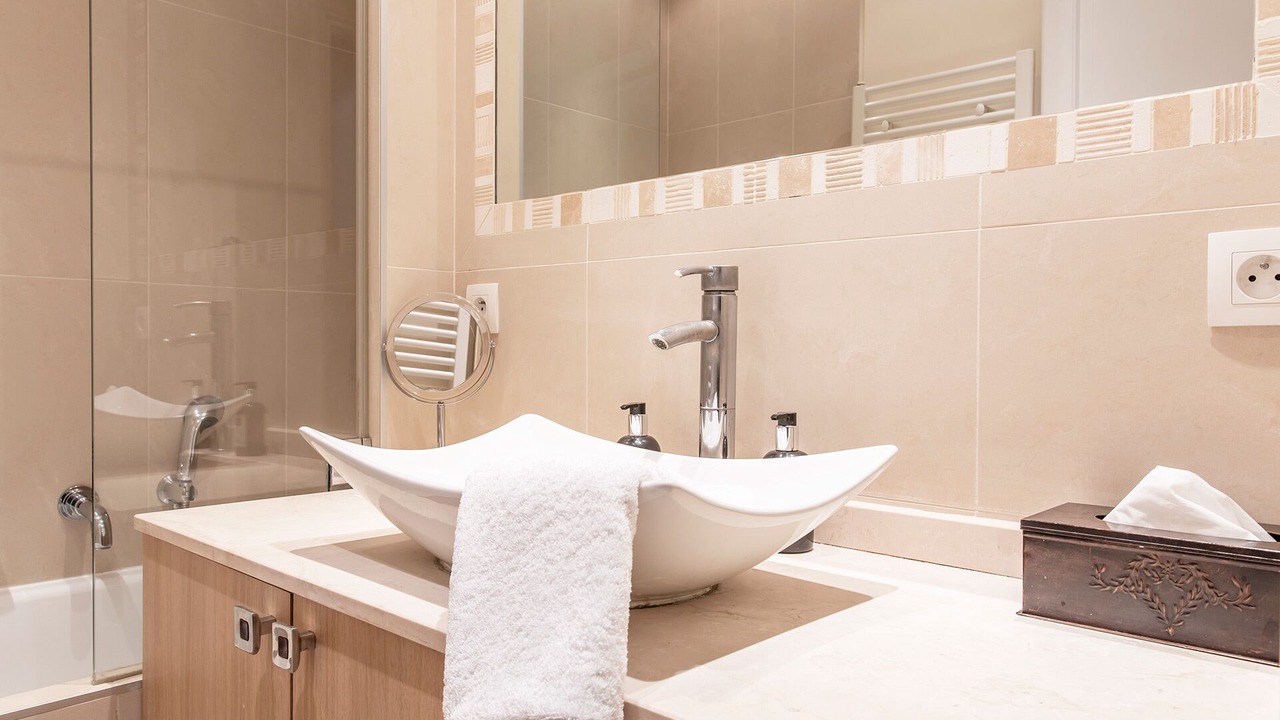 Photo of Bathroom in Quartier du Gros-Caillou
