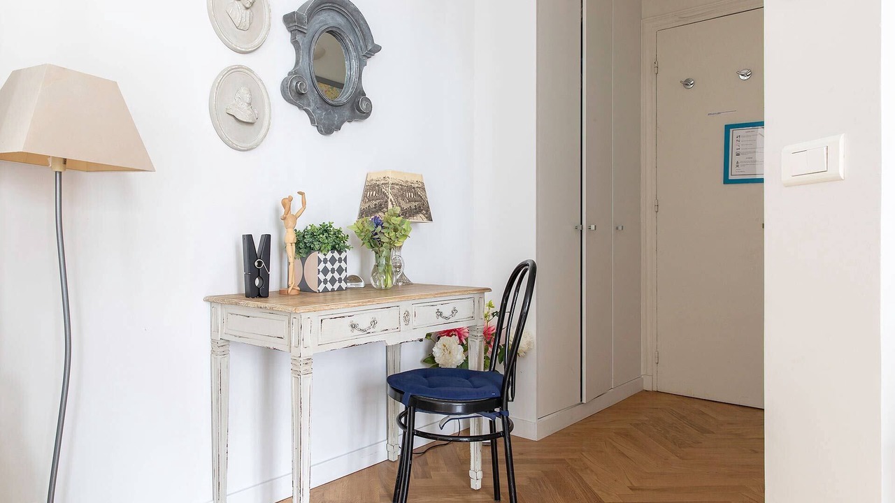 Photo of Bedroom in Quartier du Gros-Caillou