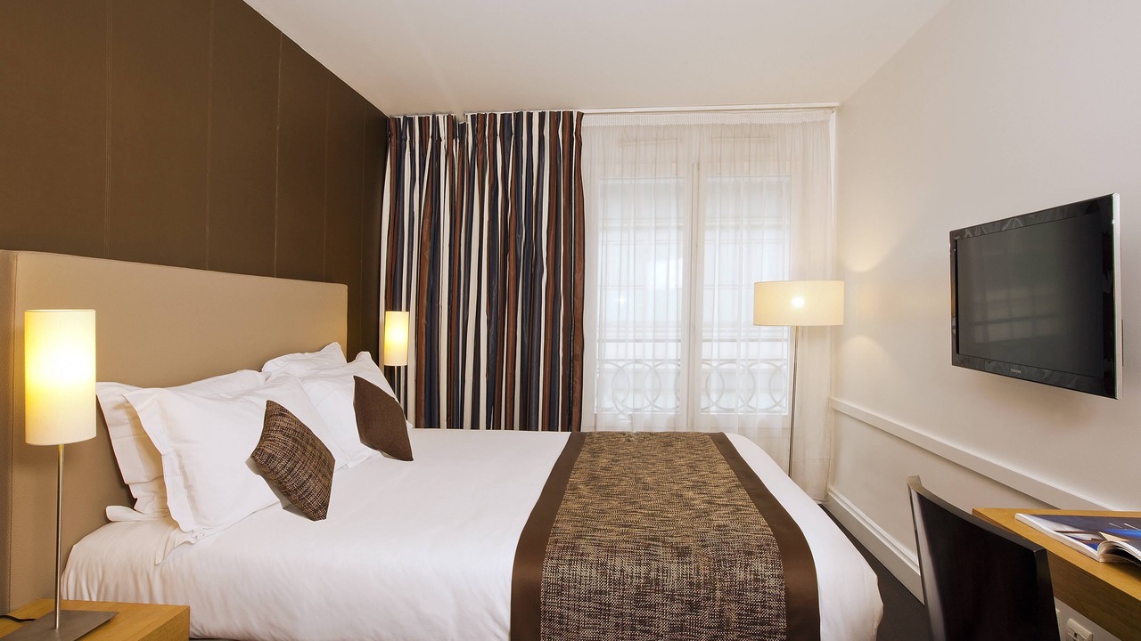 Photo of Bedroom in Chaussee-d'Antin