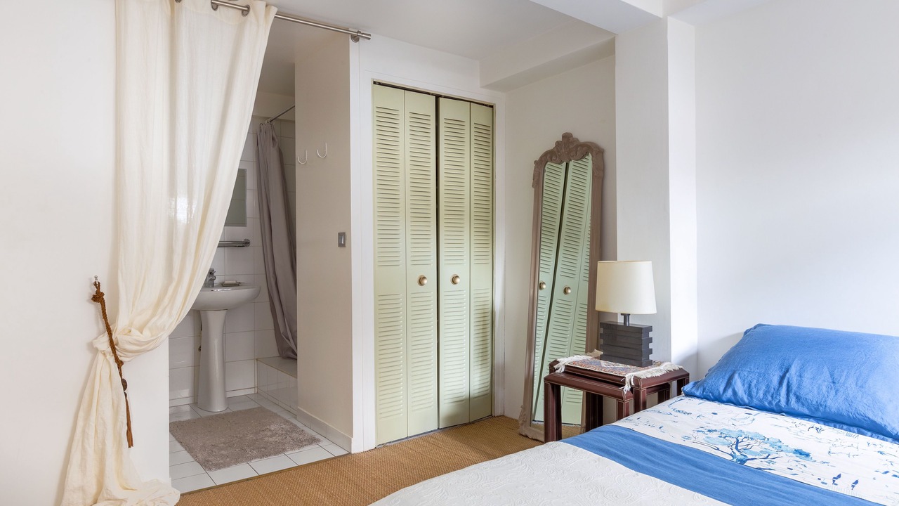 Photo of Bedroom in Grenelle