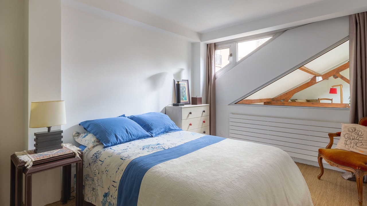 Photo of Bedroom in Grenelle